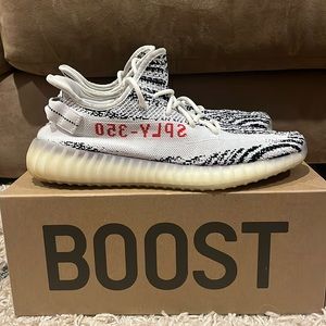 Yeezy 350 v2 zebras